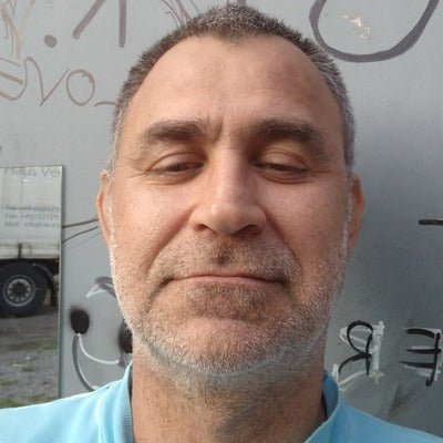<em>Andres Diaz</em>